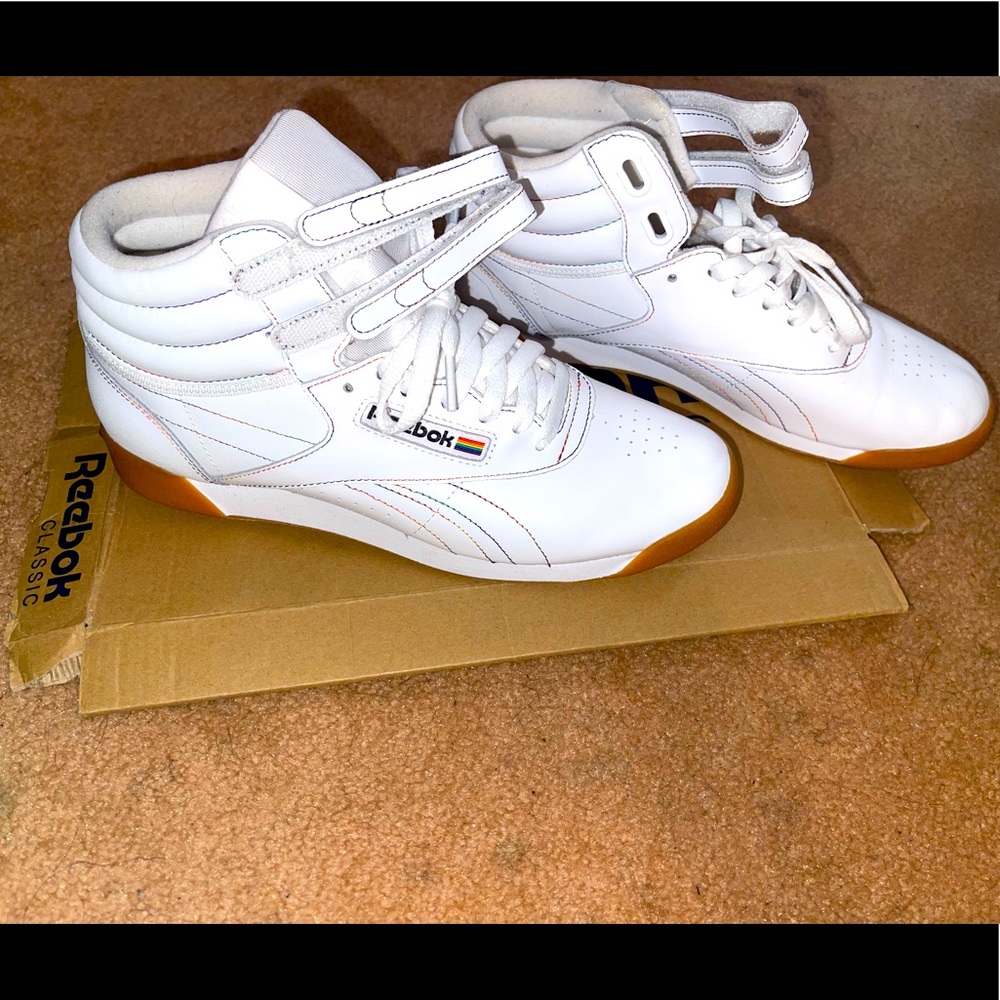 Redbox Freestyle Classic high top 9 white tan